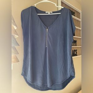 blue zipper top